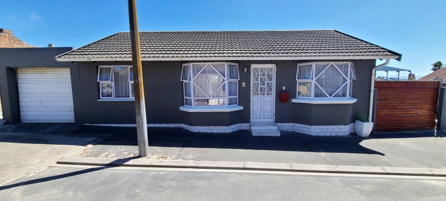 2 Bedroom Property for Sale in Tuscany Glen Western Cape